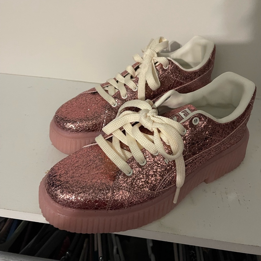 Puma pink glitter basket  platform sneakers
